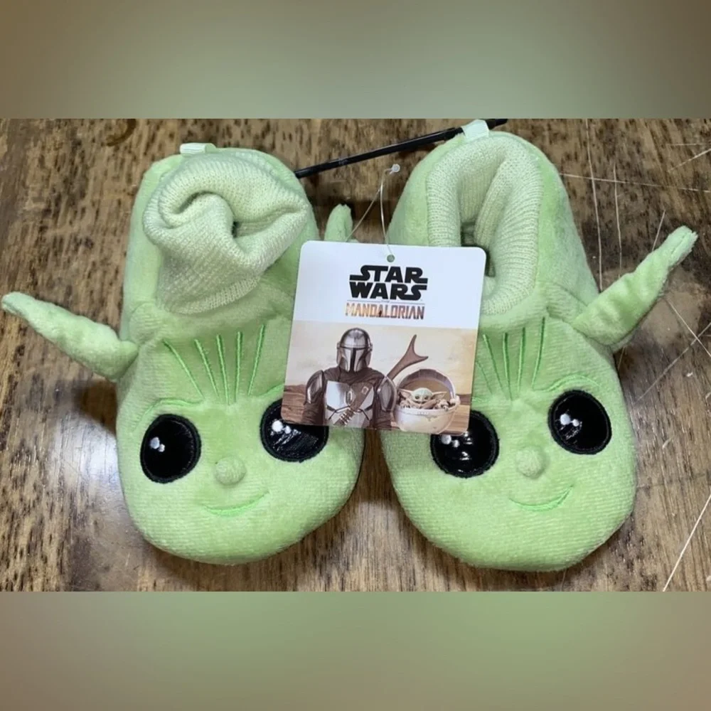 Disney Star Wars | The Mandalorian Grogu Baby Yoda Slippers - NWT | Toddler 5/6